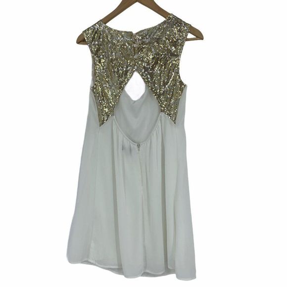 Sequin Hearts Dress Sz 5 S 9503 Cutouts Sequins - Picture 2 of 5